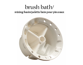 Darice • Brush-Bath