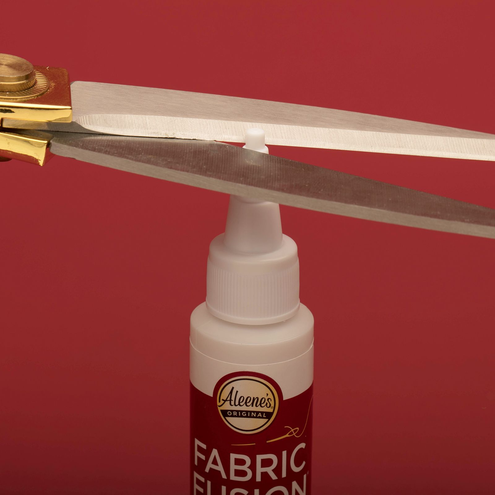 Aleene's Fabric Fusion Permanent Fabric Glue Pen, Aleene's #25219