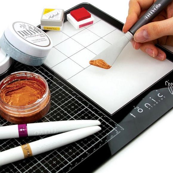 Tonic Studios • Tim Holtz Travel Glass Media Mat