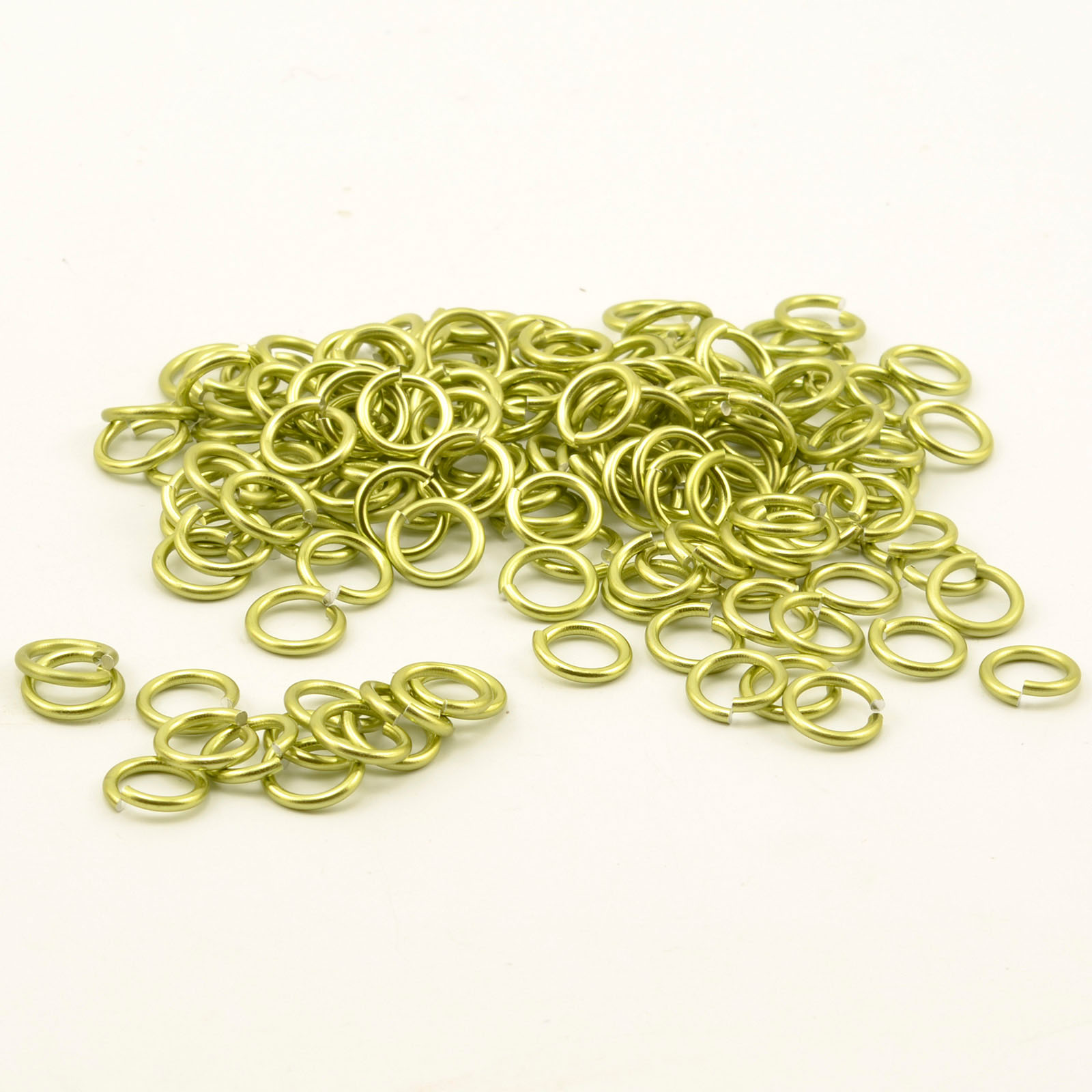 Vaessen Creative • Aluminium-Sprung-Ringe 10mm 135pcs Apple green