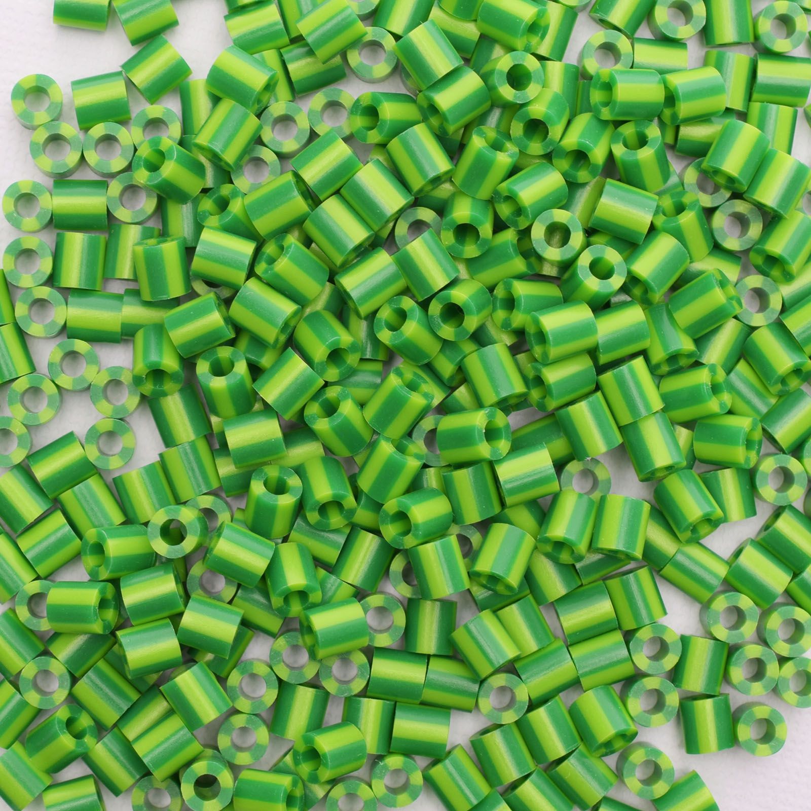 Vaessen Creative • Fuse Beads Two-Coloured Green-Light Green 550pcs