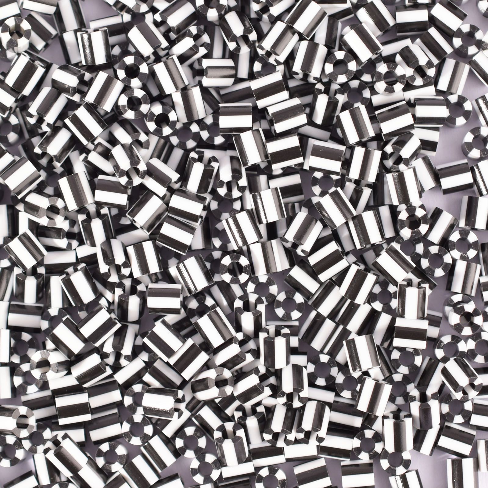 Vaessen Creative • Fuse Beads Two-Coloured Black-White 550pcs