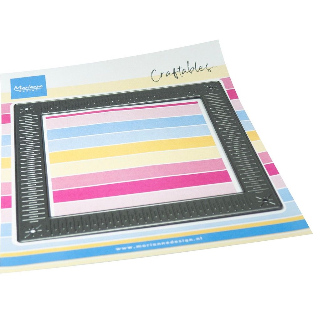 Marianne Design • Craftable Shaker frame square