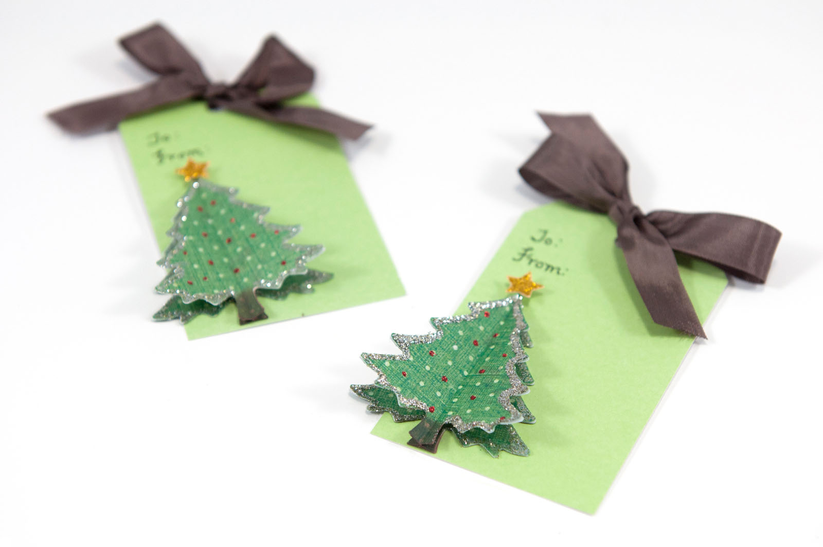 EK SUCCESS Christmas Tree Gift Tag Double Punch By EK Success New & Unused