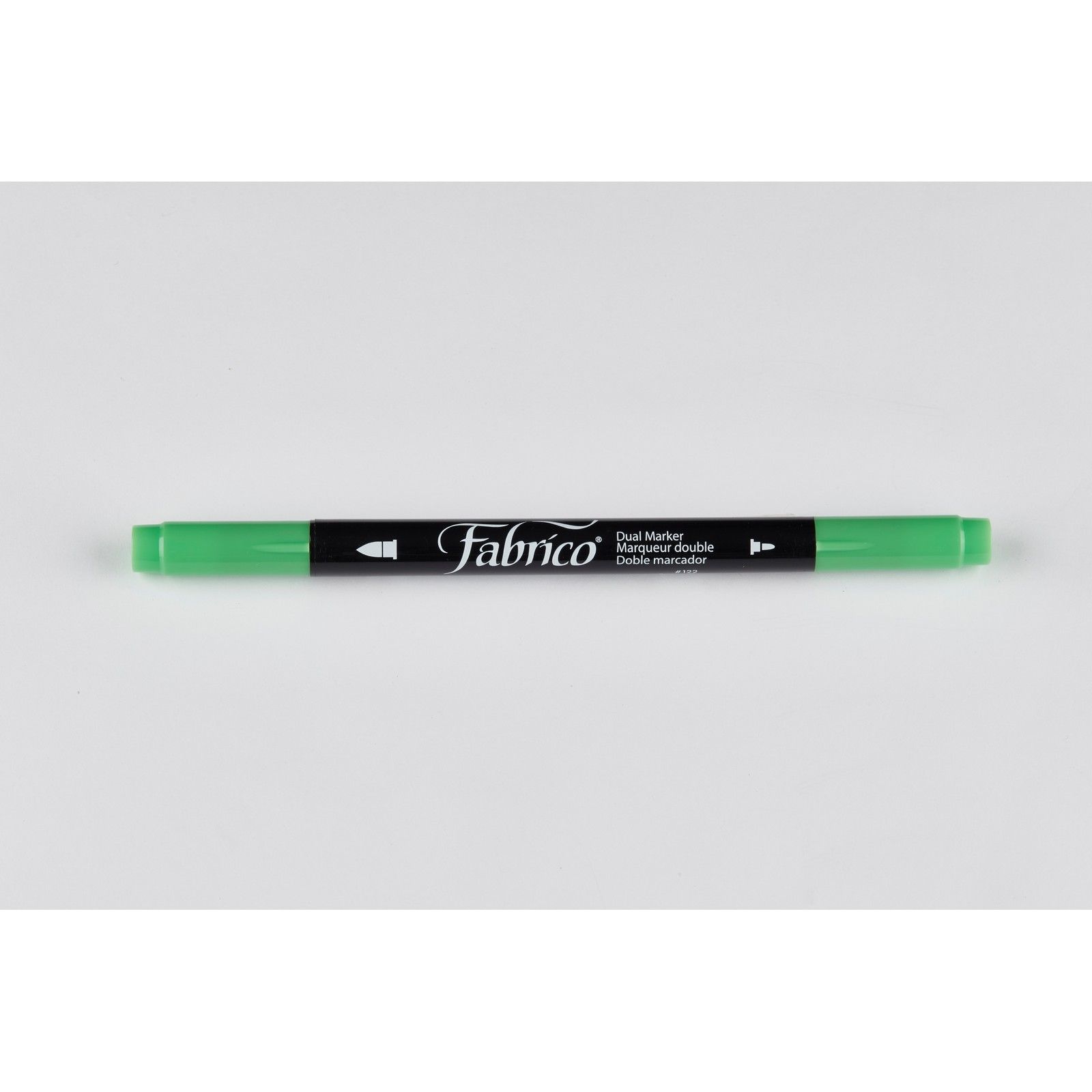 Tskukineko • Versa Craft Fabrico Marker Spring Green 