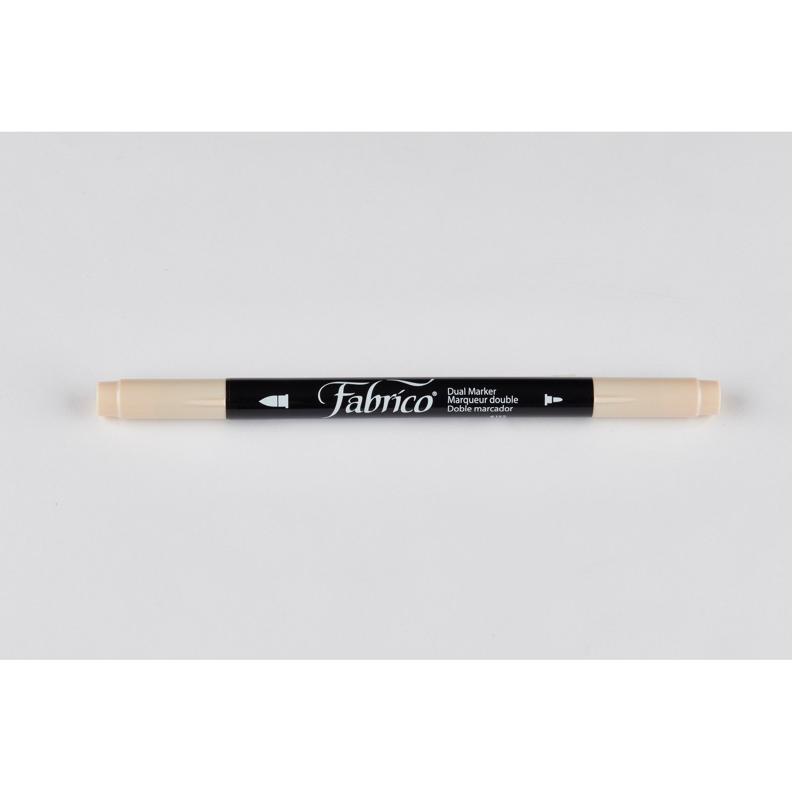 Tskukineko • Versa Craft Fabrico Marker Sand 