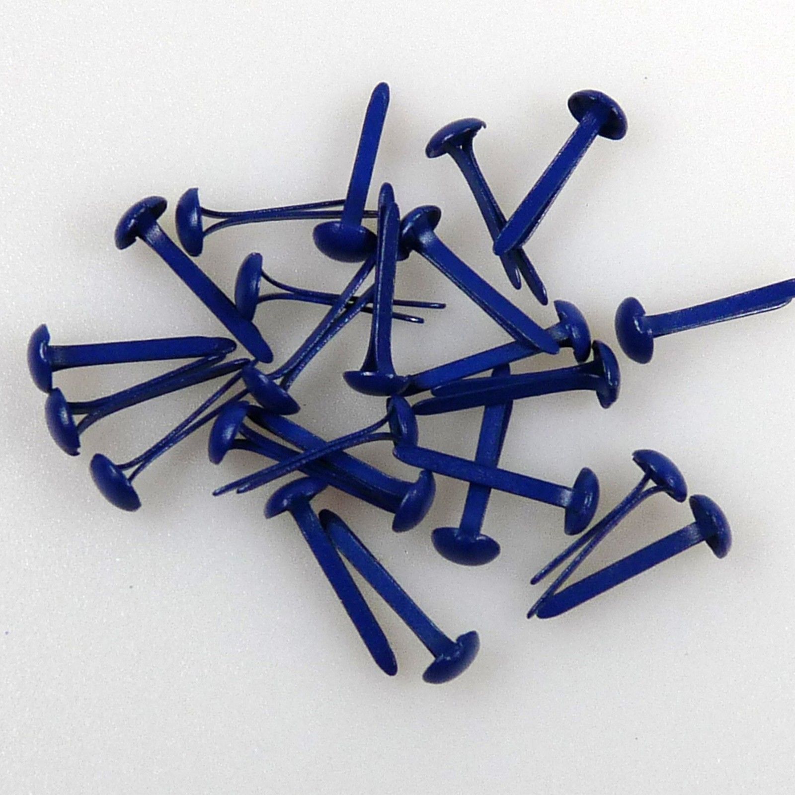 Nellie's Choice • Floral Brads 3mm (40stuks/pkg) Dark Blue 2945U