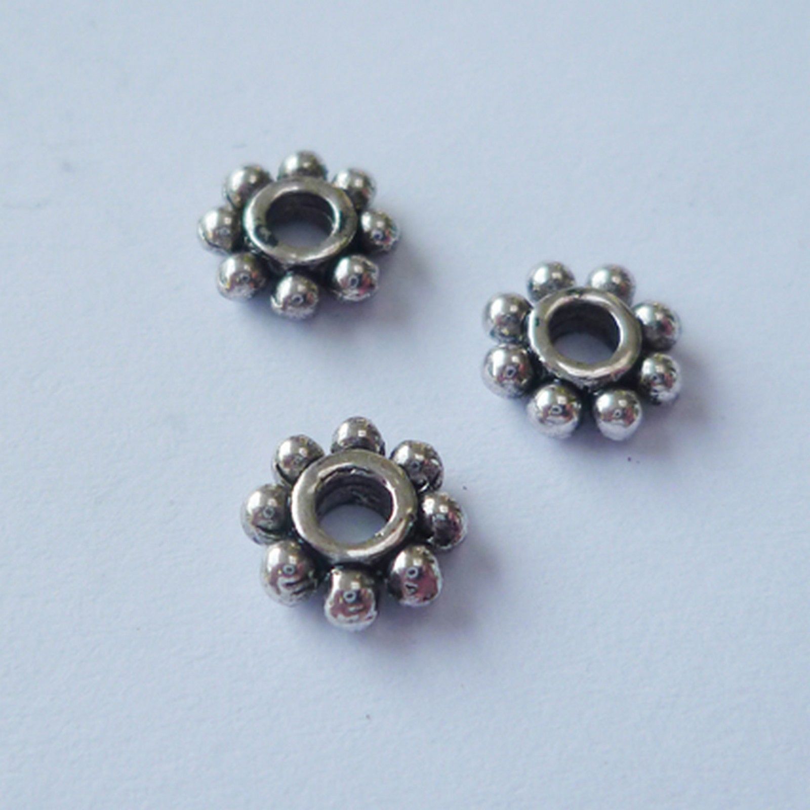 Nellie's Choice • Floral Spacers 20pcs Silver Nr. 5