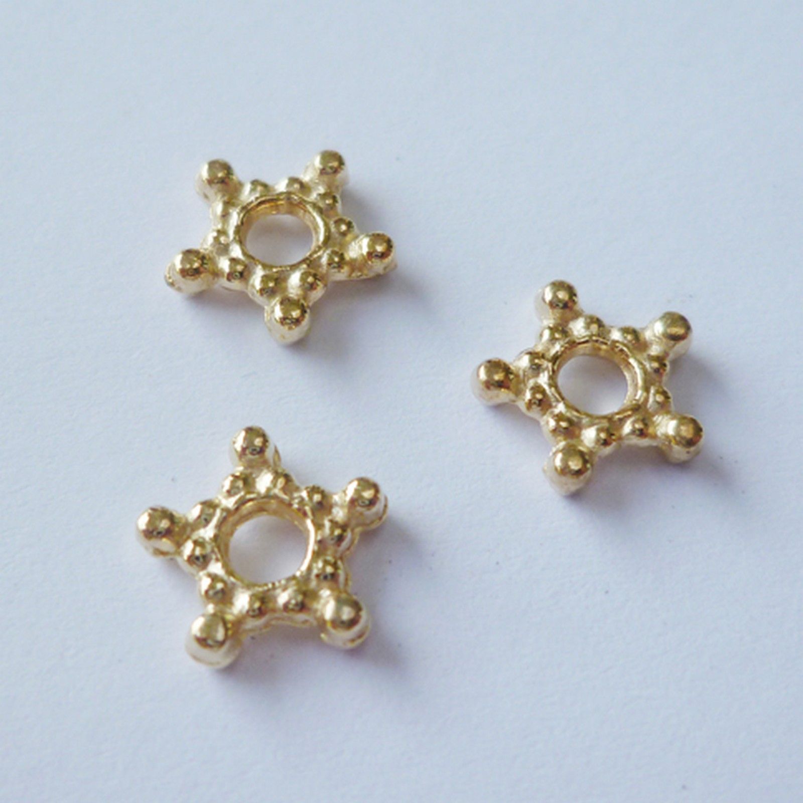 Nellie's Choice • Floral Spacers 20pcs Gold Nr. 10