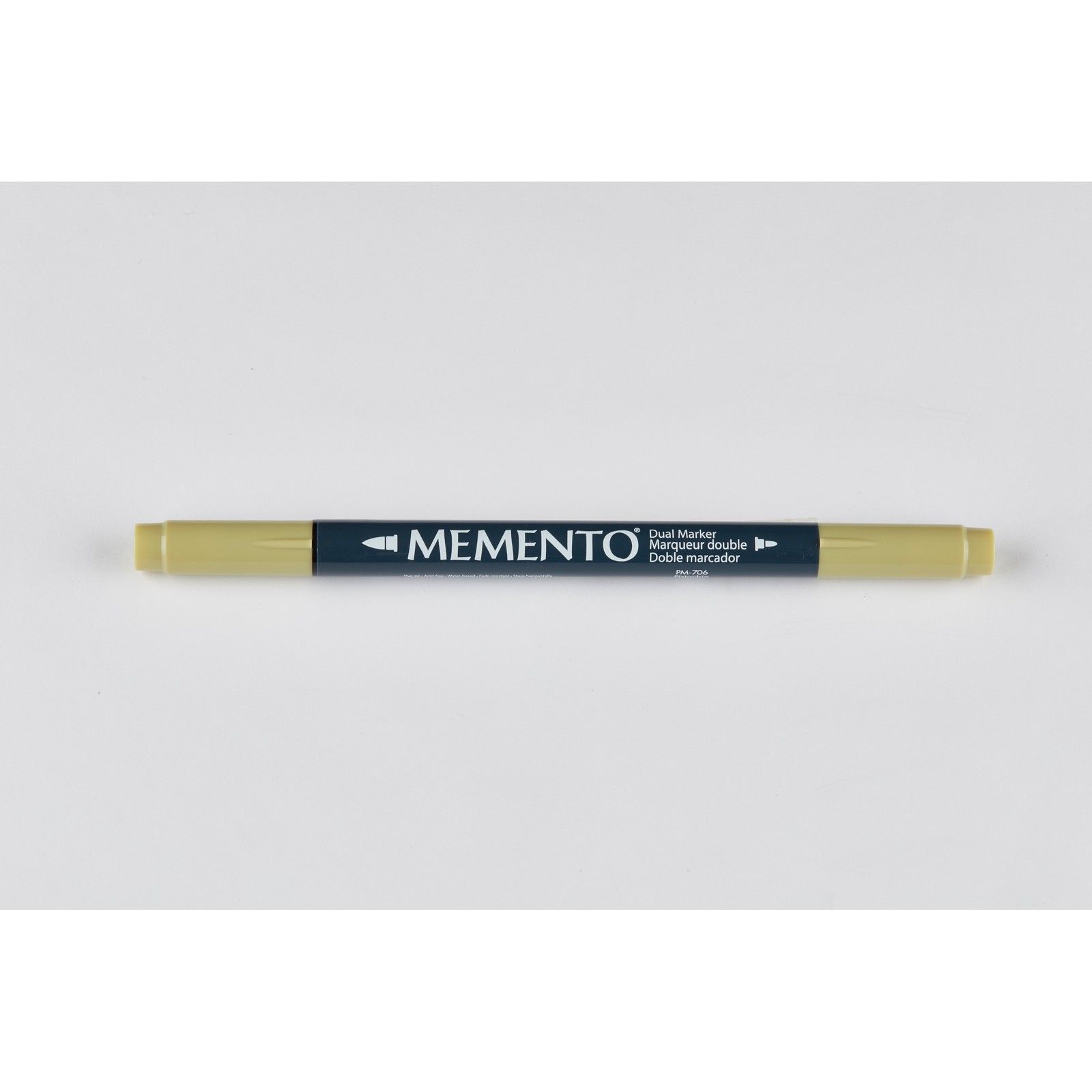 Tsukineko • Memento Marker Pistachio