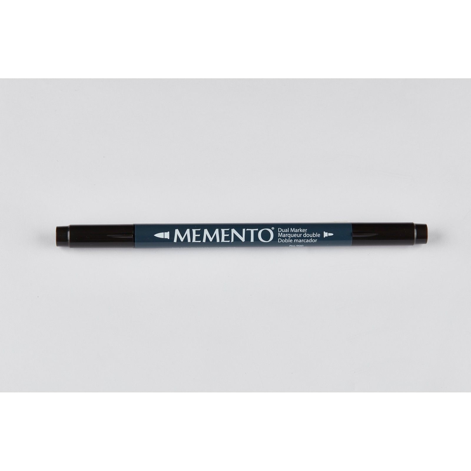 Tsukineko • Memento Marker Tuxedo Black