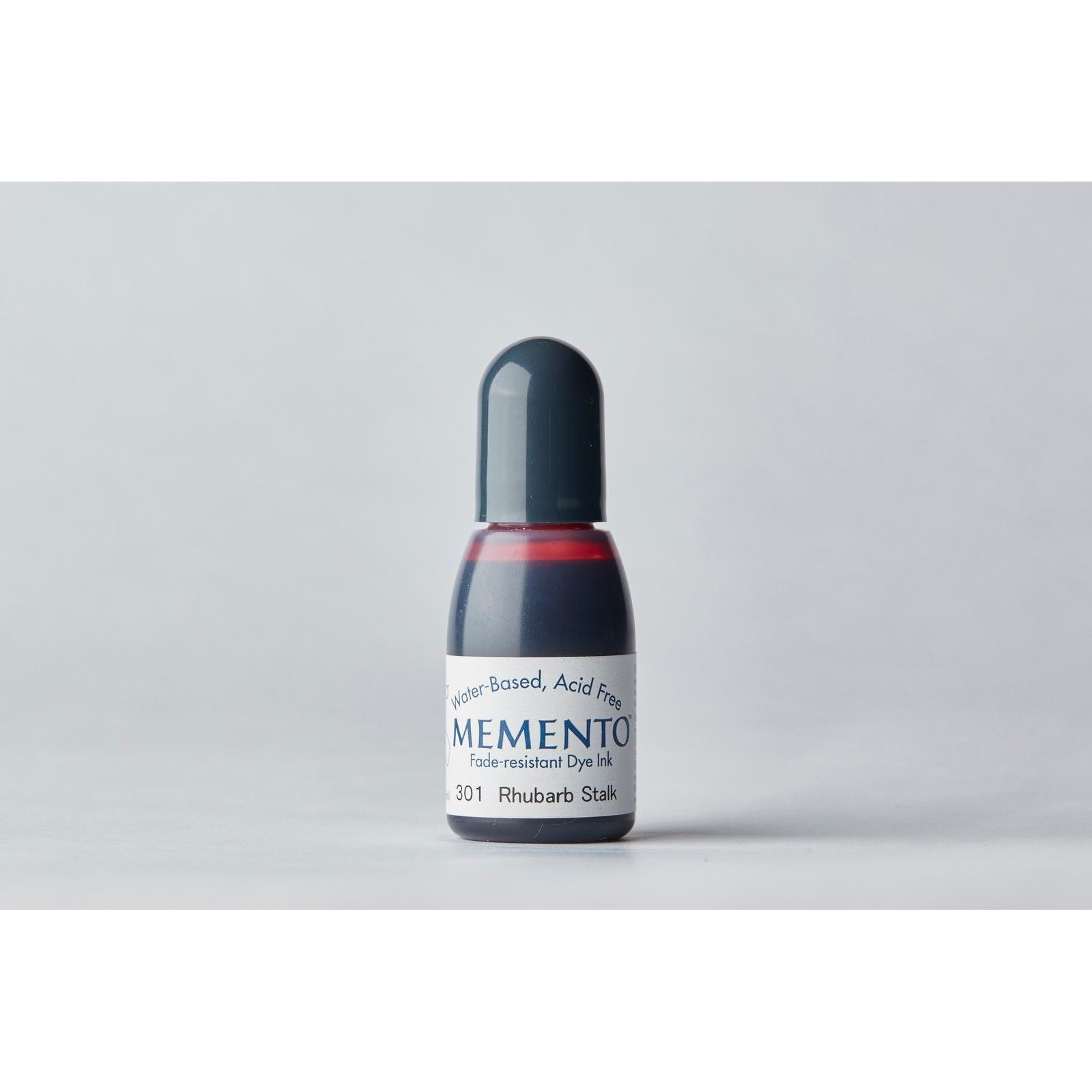 Tsukineko • Memento Reinker Navulling Inkt 15ml Rhubarb Stalk